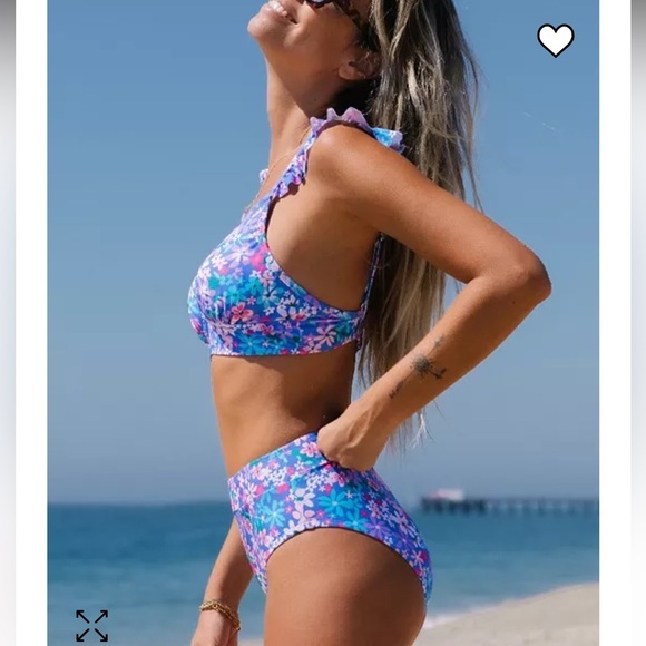 Women's Sundry Daisy Ruffled Bralette & High Waist Bikini Set - Picture 6 of 7